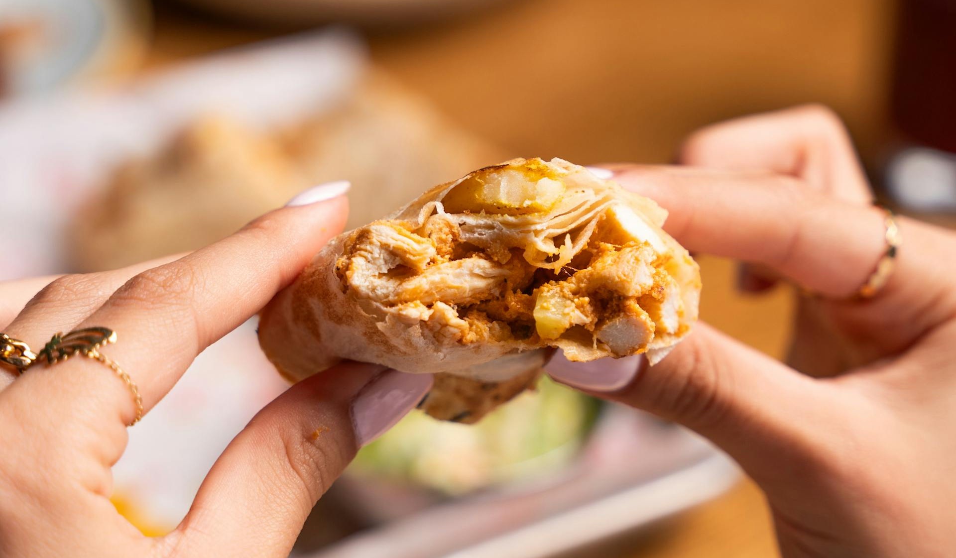 Malai Chicken Tikka Roll